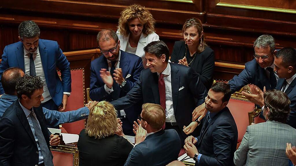 Die Regierung ist offiziell beendet