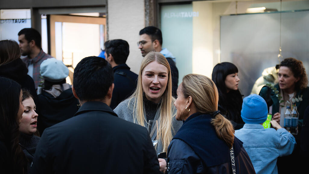 Eröffnung  AlphaTauri Pop-Up Store