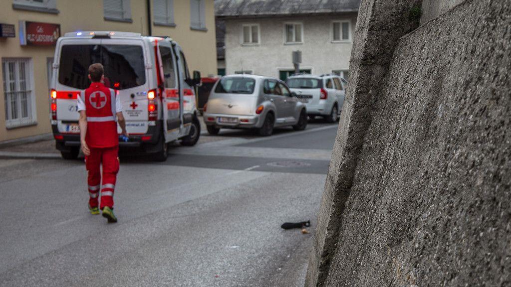 Radfahrer stürzt in Liefering schwer
