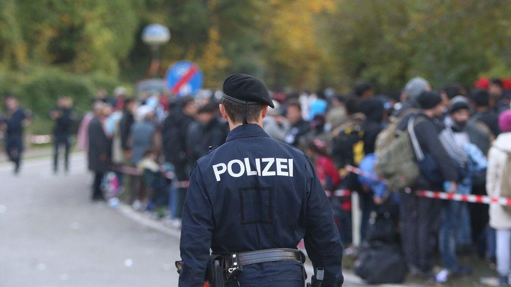 Flüchtlinge an der Grenze zwischen Oberösterreich und Deutschland