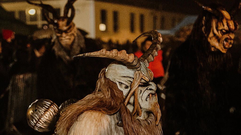 Hallwanger Perchtenlauf