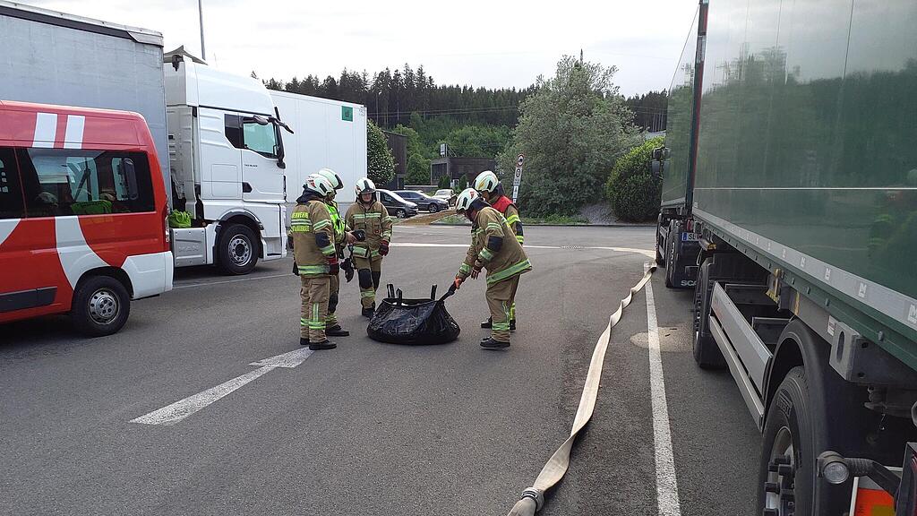 Gasflasche brennt in Neumarkt