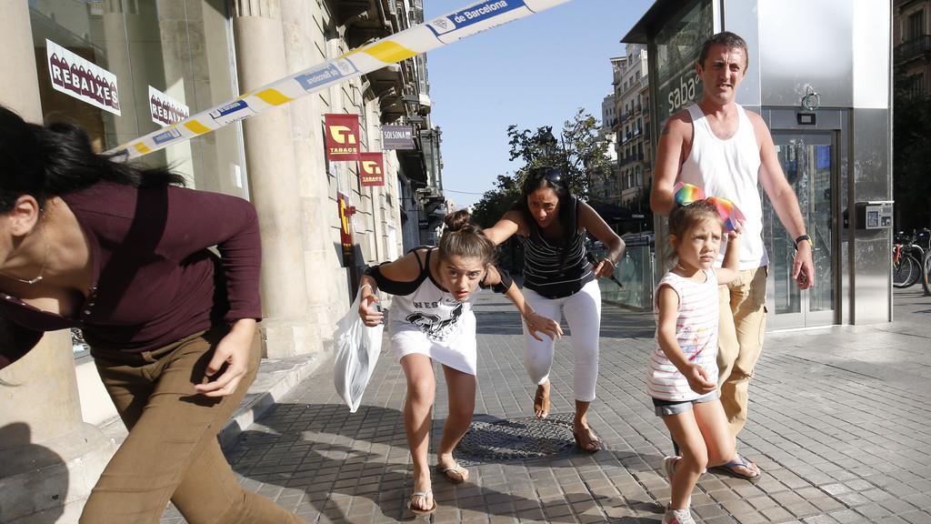 Schock und Trauer nach Anschlag in Barcelona