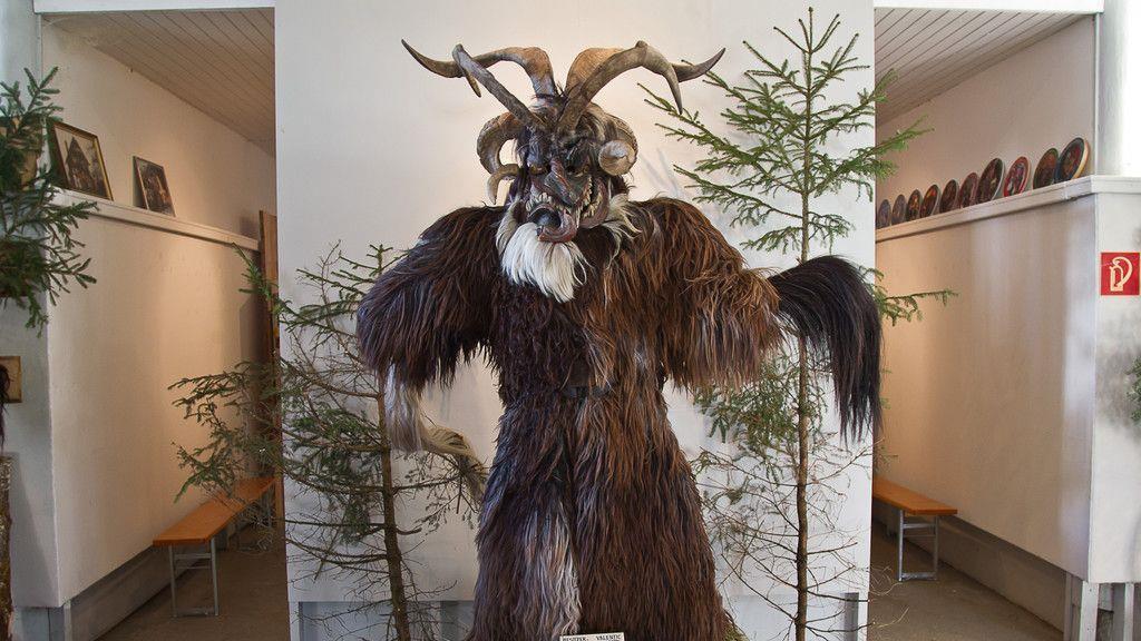"Leidenschaft Maske": Ausstellung der Alt Gnigler Krampusse