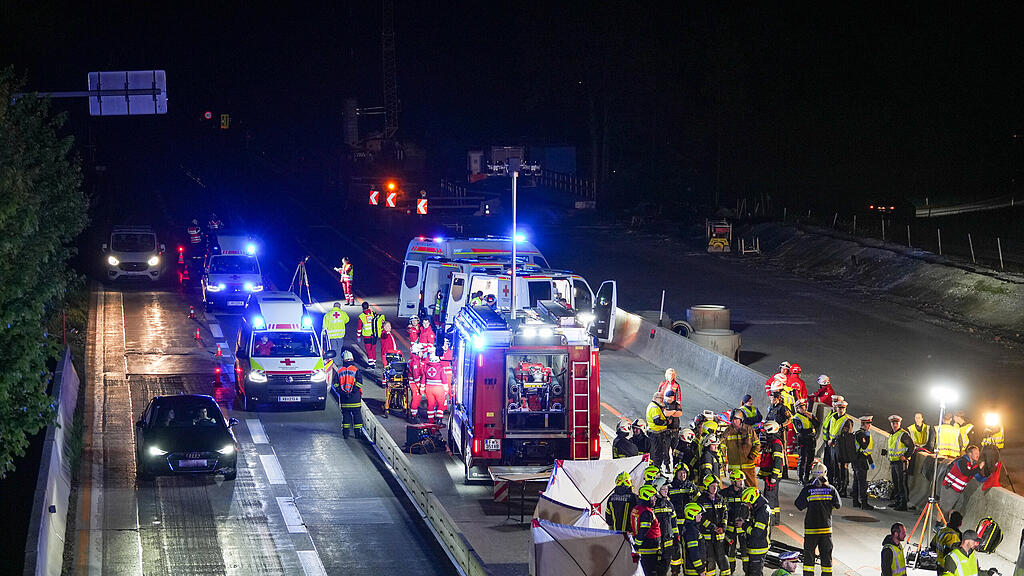 Busunfall auf A1 bei Thalgau