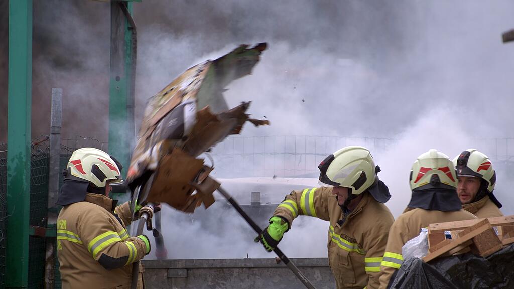 Containerbrand in Grödig
