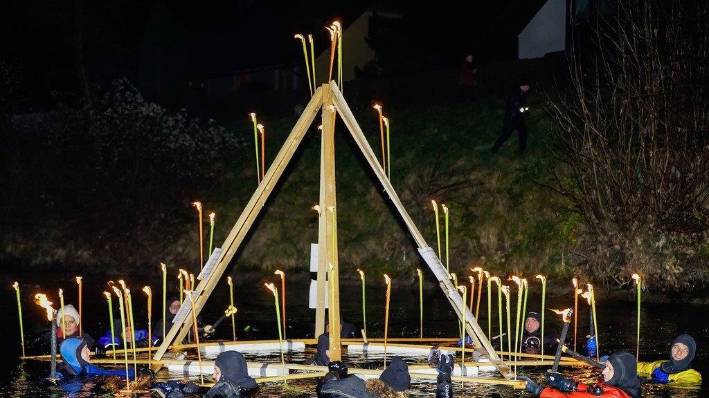 Adventschwimmen in Hallein