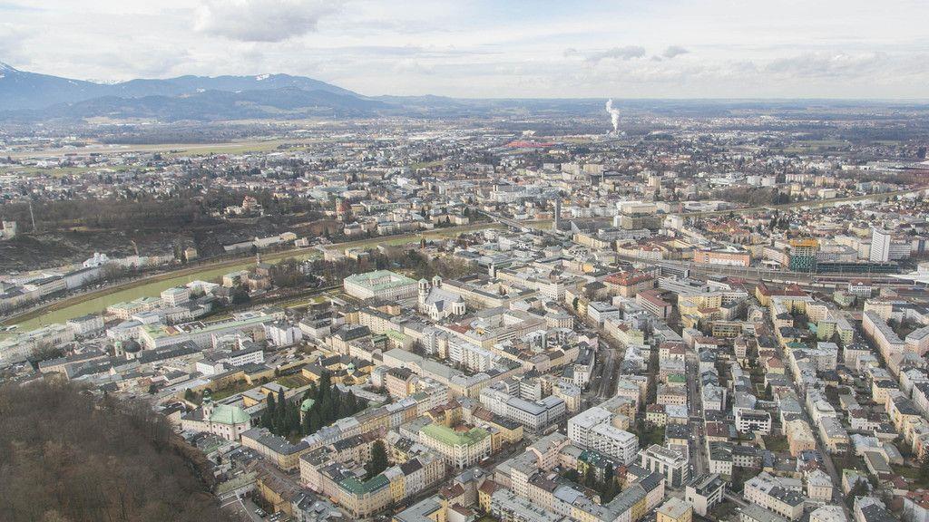 Baumarbeiten am Kapuzinerberg I