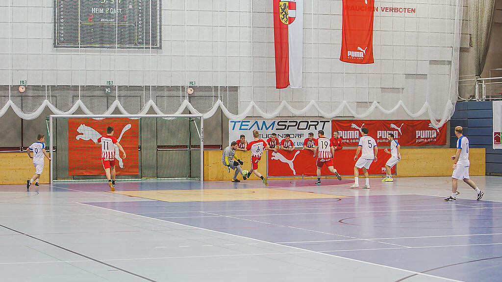 Salzburger Stier, Hallenfu\u00dfball