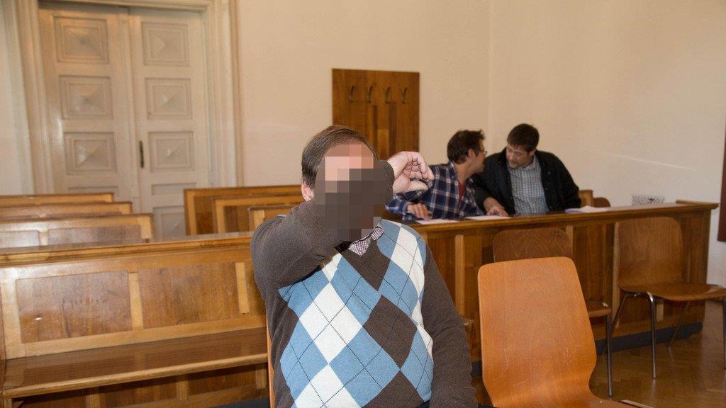 Diebstahl im Swingerclub: Prozess