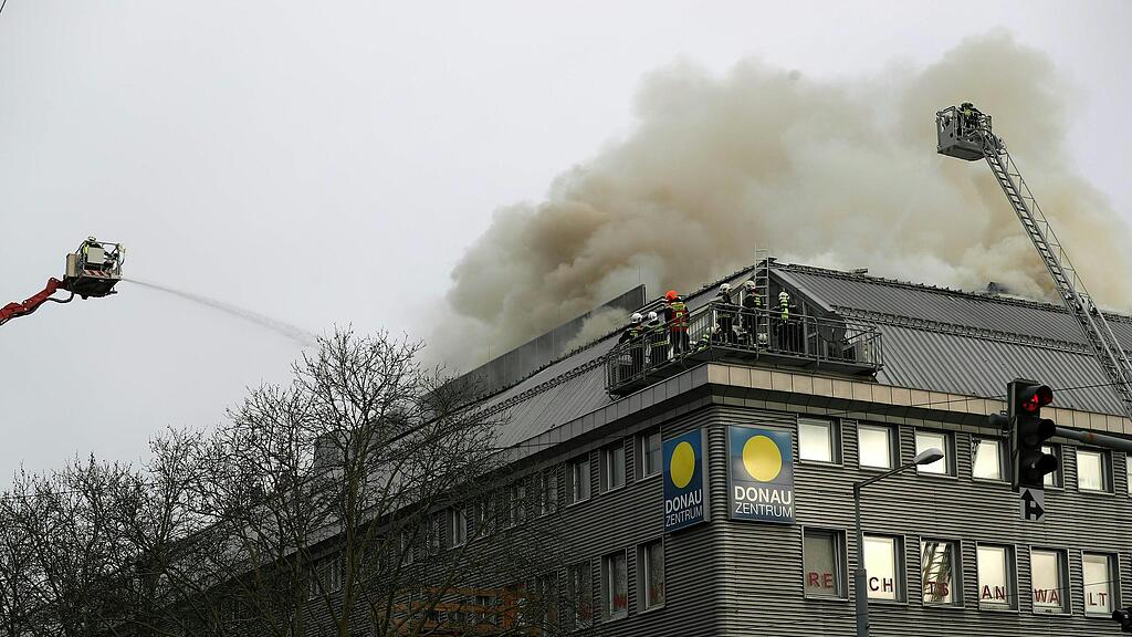 Brand Donauzentrum