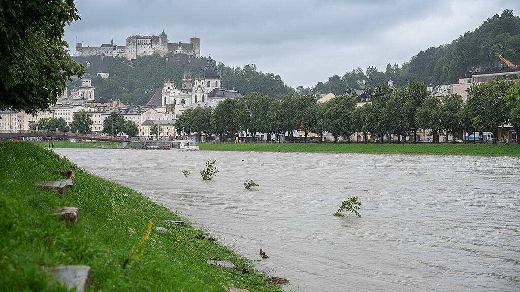 Hochwasser in der Stadt Salzburg