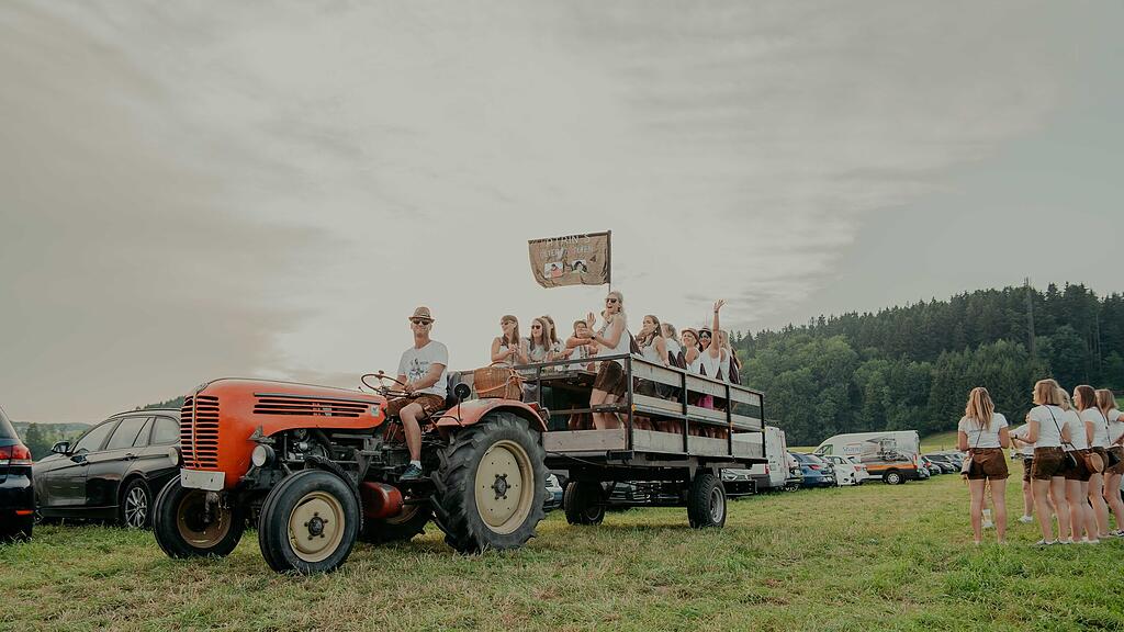 70 Jahre Landjugend K\u00f6stendorf \/ Freitag