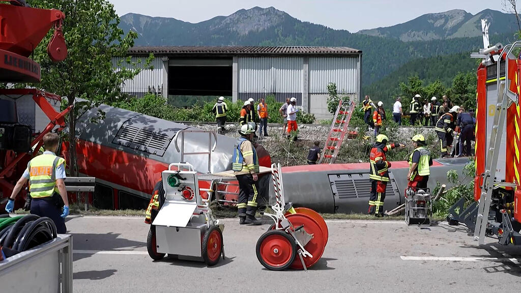 Zug in Garmisch entgleist: Tote und Verletzte