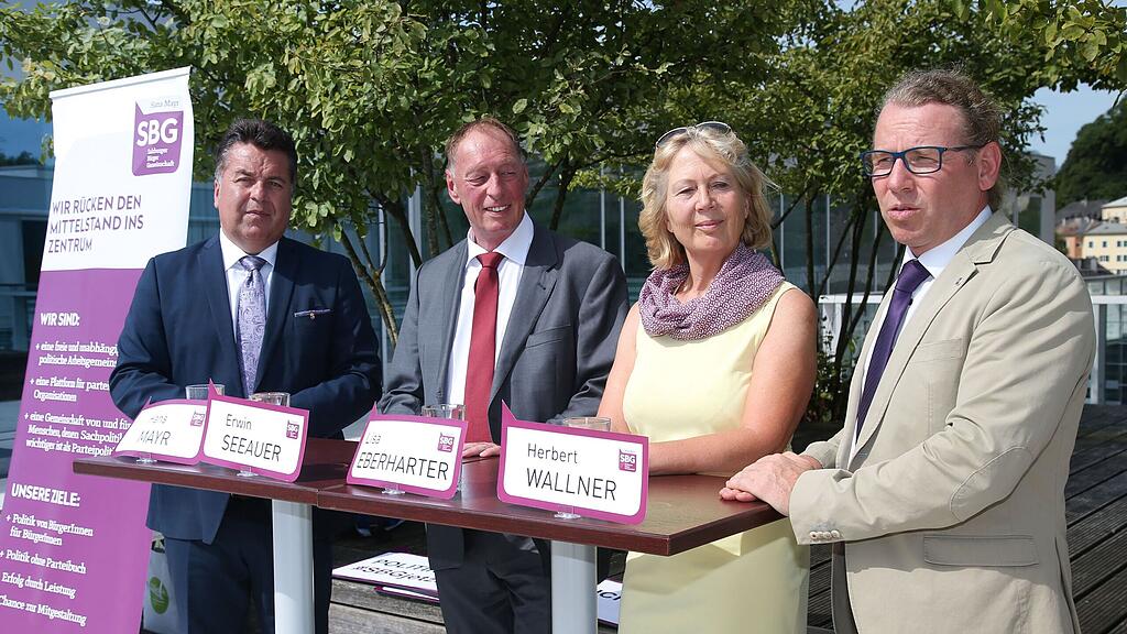 von links: Hans Mayr, Erwin Seeauer, Lisa Eberharter und Herbert Wallner stellen sich vor.