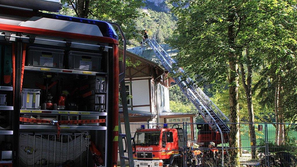 Löscharbeiten am Thumsee