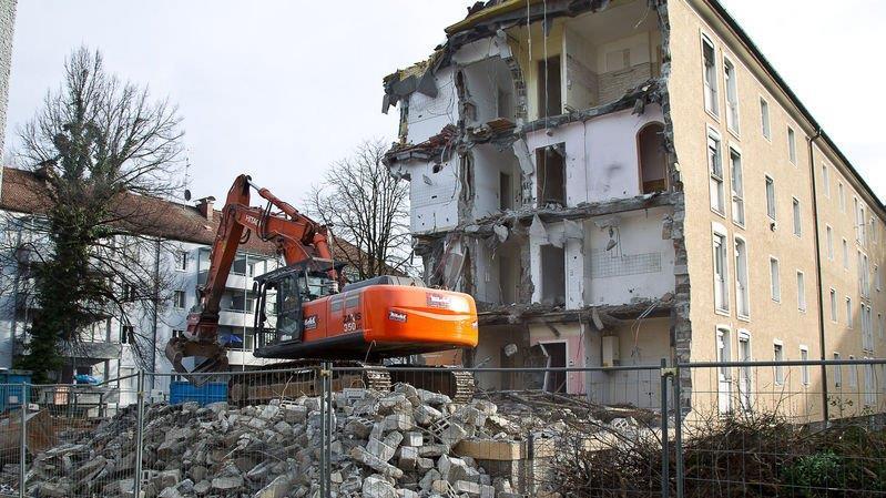 Abrissarbeiten haben begonnen