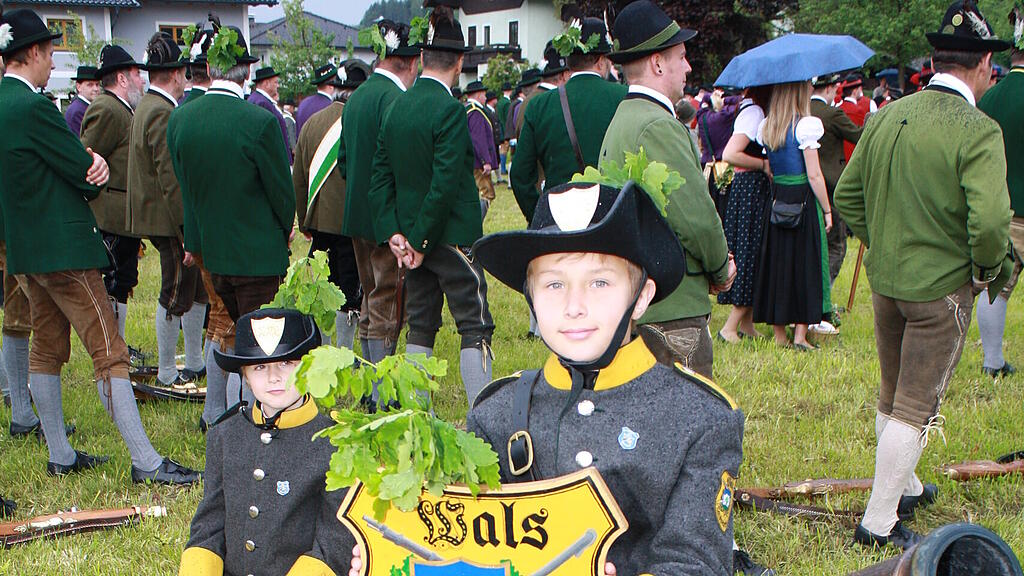 250 Jahre Prangerstutzensch\u00fctzen Thalgau