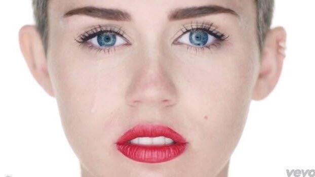 Fotos aus "Wrecking Ball"