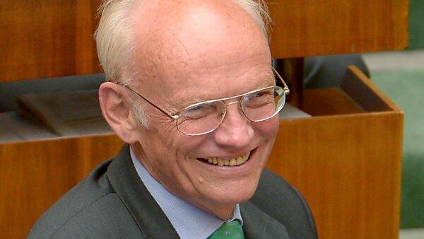 Der Ex-Wirtschaftssprecher will "vermitteln"