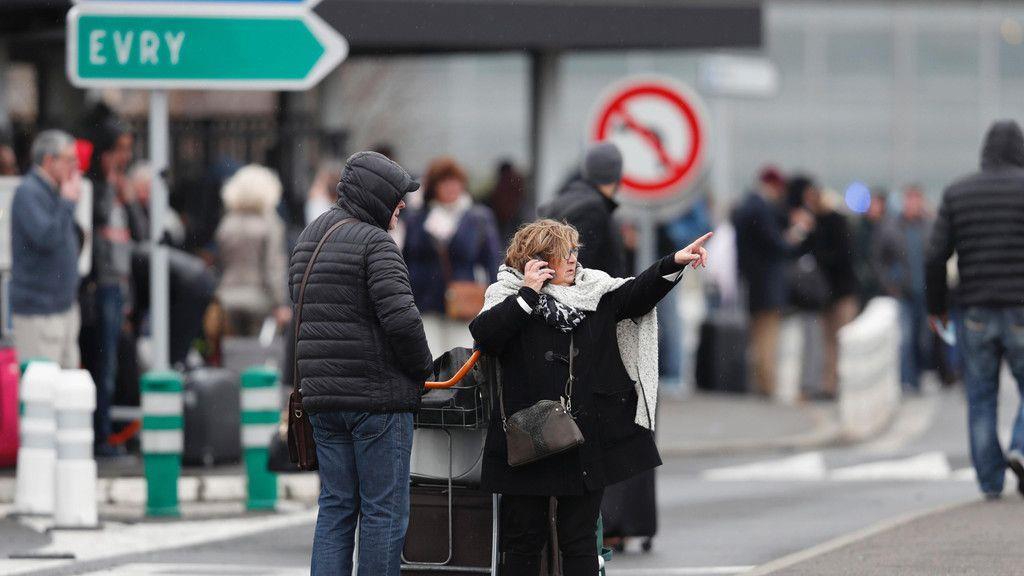 Die Situation in Paris-Orly