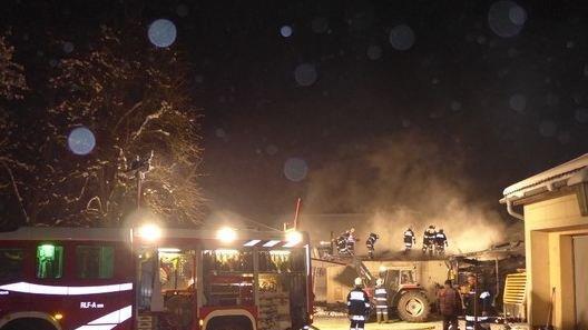 Troadkasten in Flammen
