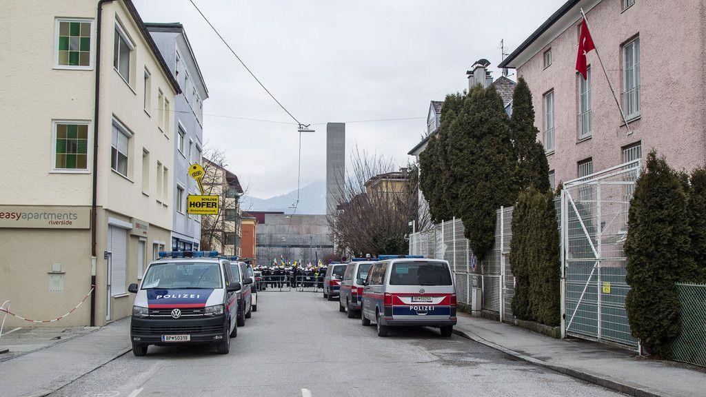 Demo der Kurden in Salzburg