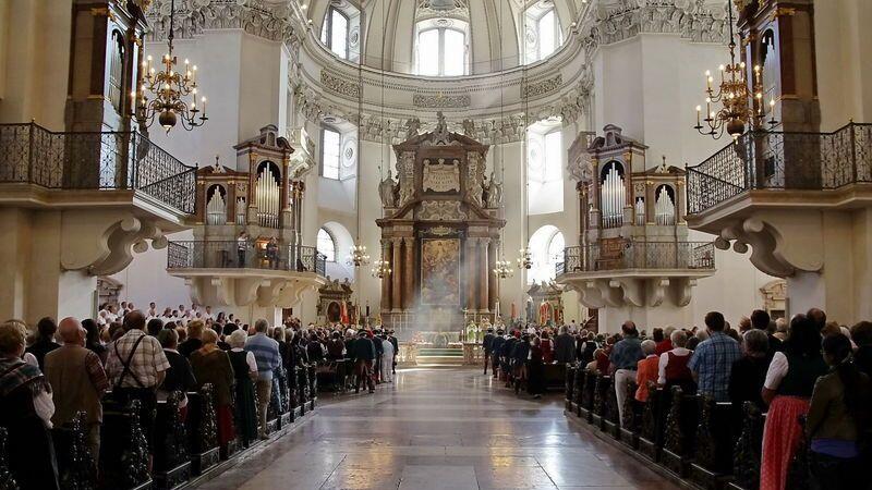 Erntedank-Festgottesdienst im Salzburger Dom.