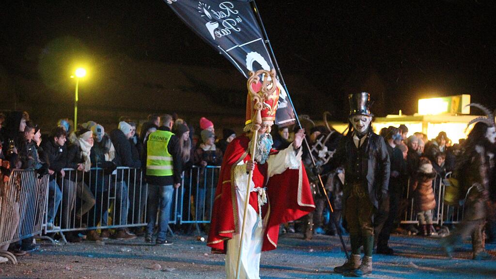 15. Krampuslauf am Villaparkplatz