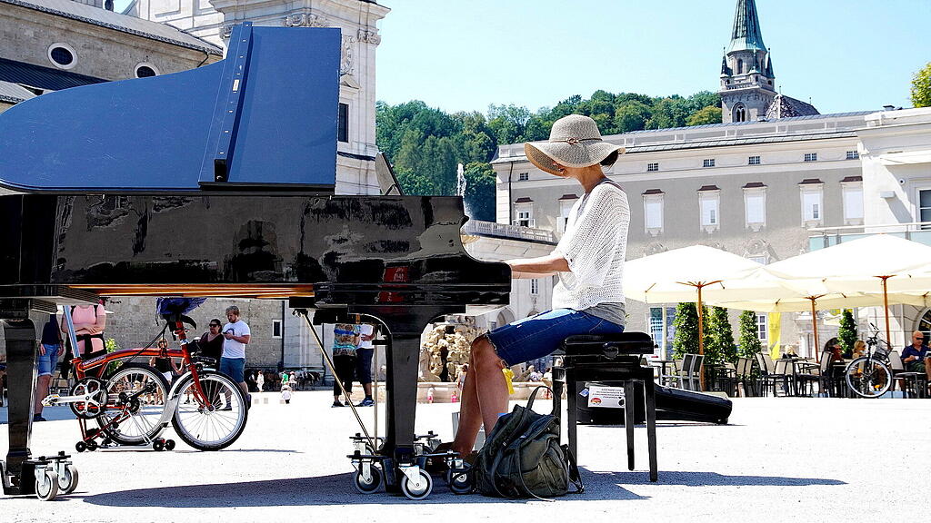Open Piano, Mozartplatz