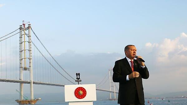 Erdogan stolz auf das Prestigeprojekt