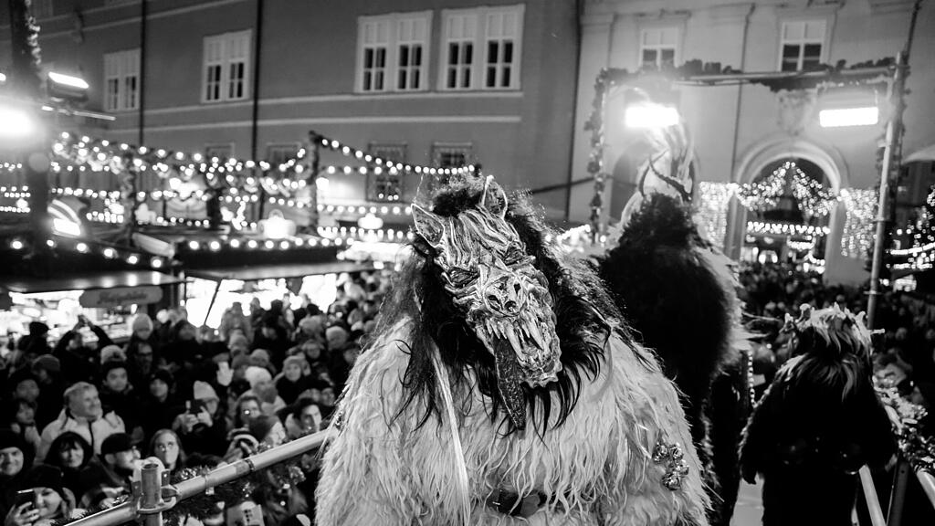 Der Krampuslauf am Christkindlmarkt