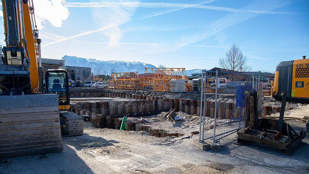 20220210_fmt_Spatenstich_Siezenheim_II_mw-6.jpg