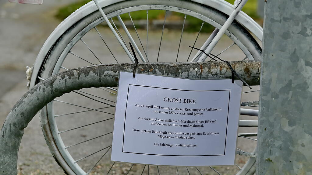 "Ghost Bike" in Salzburg: Gedenken an getötete Radfahrerin