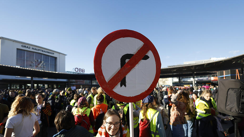 Demo für Menschenrechte und Demokratie in Graz