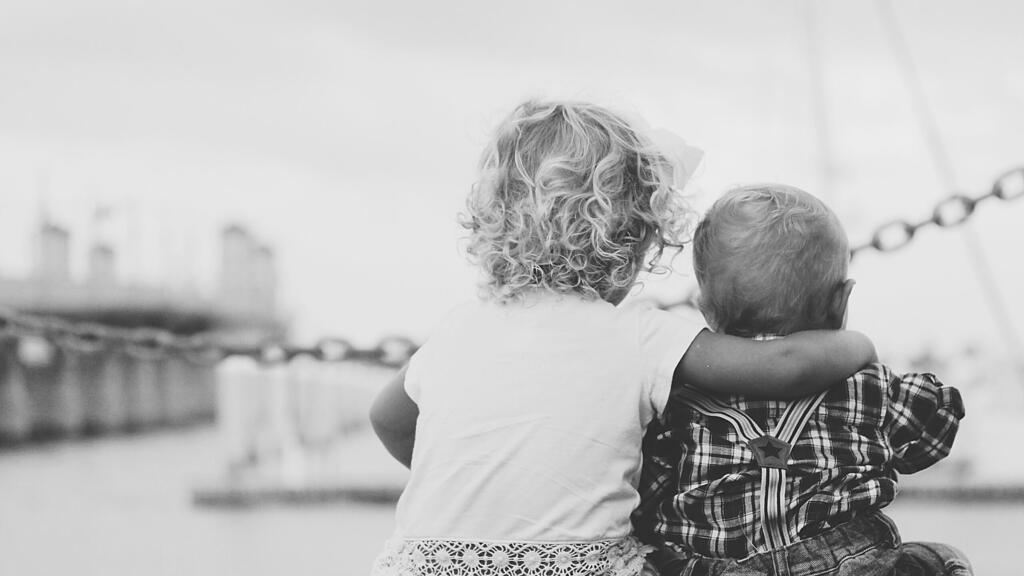 joshua-clay-VNjNtdu0yCw-unsplash.jpg