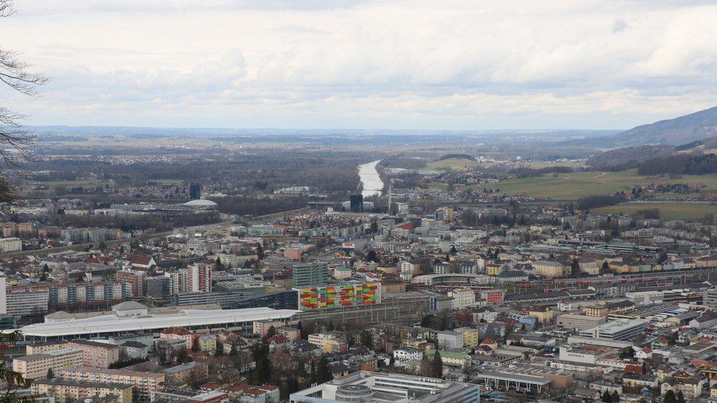 Baumarbeiten am Kapuzinerberg II