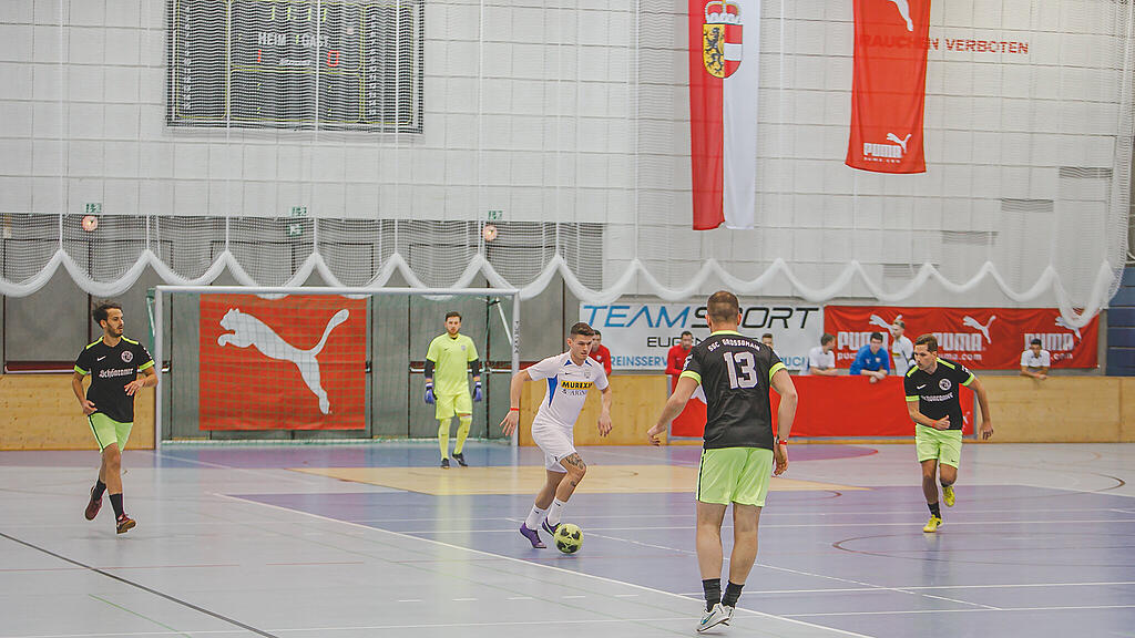 Salzburger Stier, Hallenfu\u00dfball