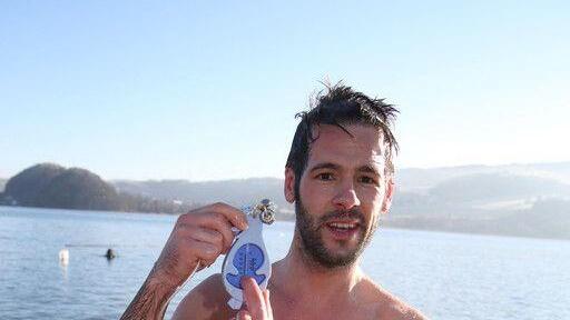 Seeham: Silvesterschwimmen im Obertrumer See