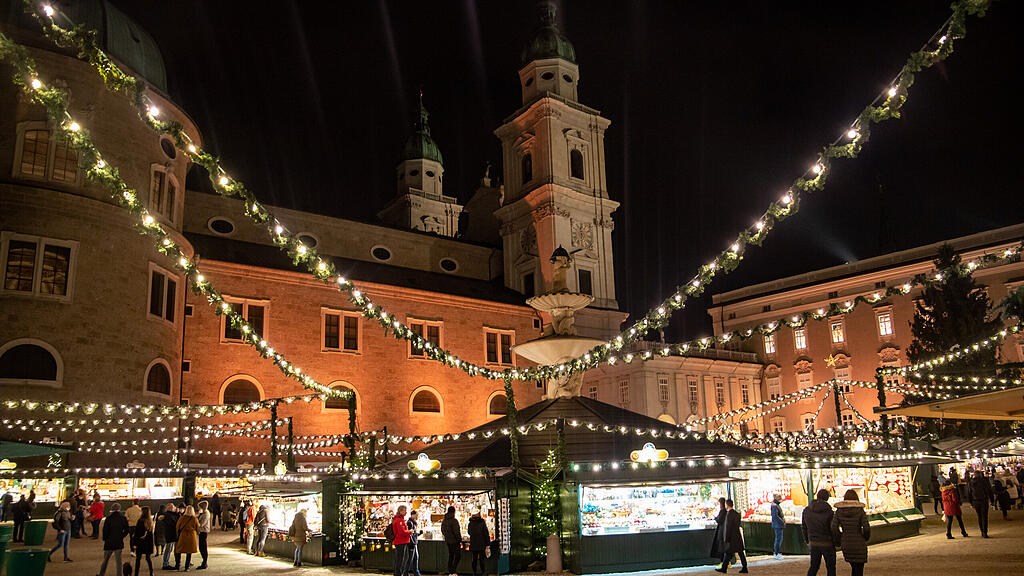 20211118_fmt_christkindlmarkt_eroeffnet_mw-16.jpg
