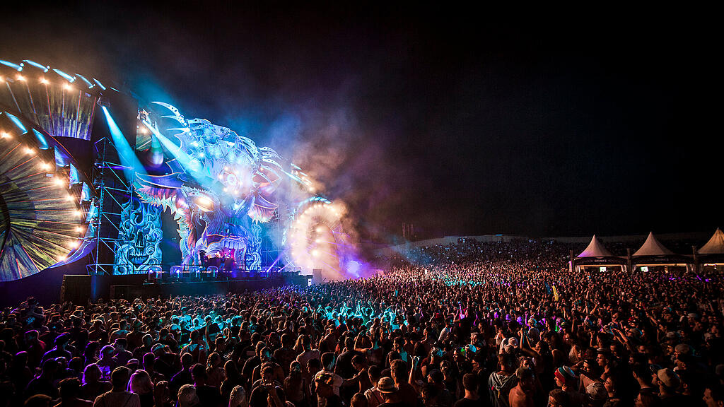 ELF19: Sa, Q-Dance I