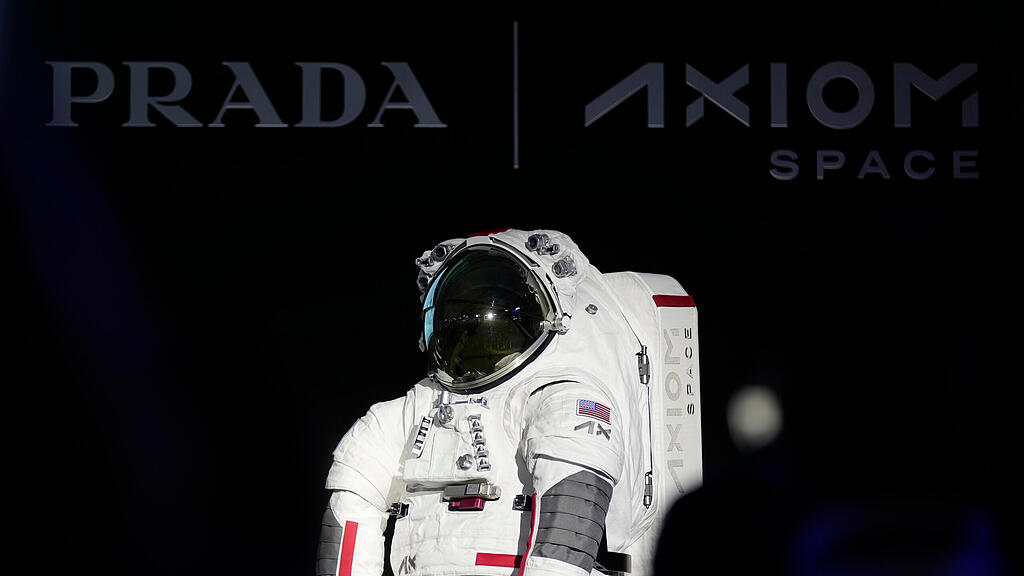 Prada entwickelt Raumanzüge für den Mond