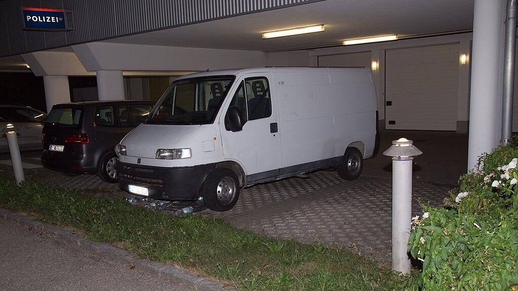 Das Schlepperfahrzeug von St. Peter.
