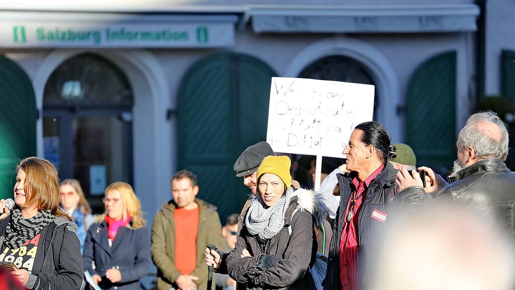Corona-Protestmarsch in Salzburg