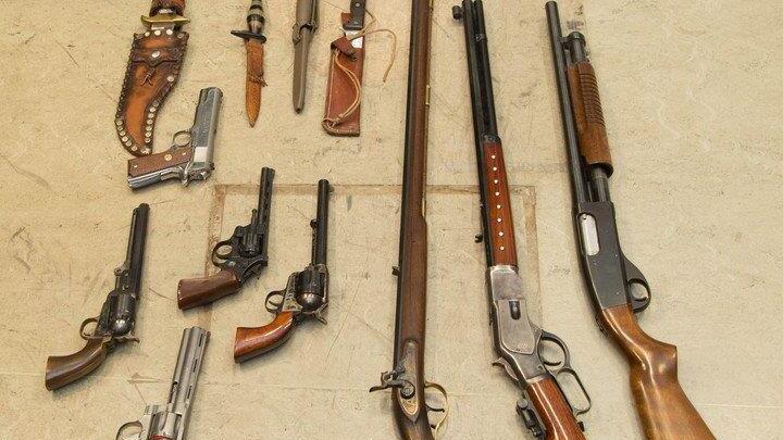 Salzburger bunkerte Waffen