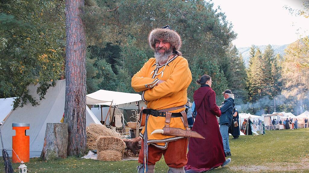 Mittelalterfest auf Burg Finstergr\u00fcn
