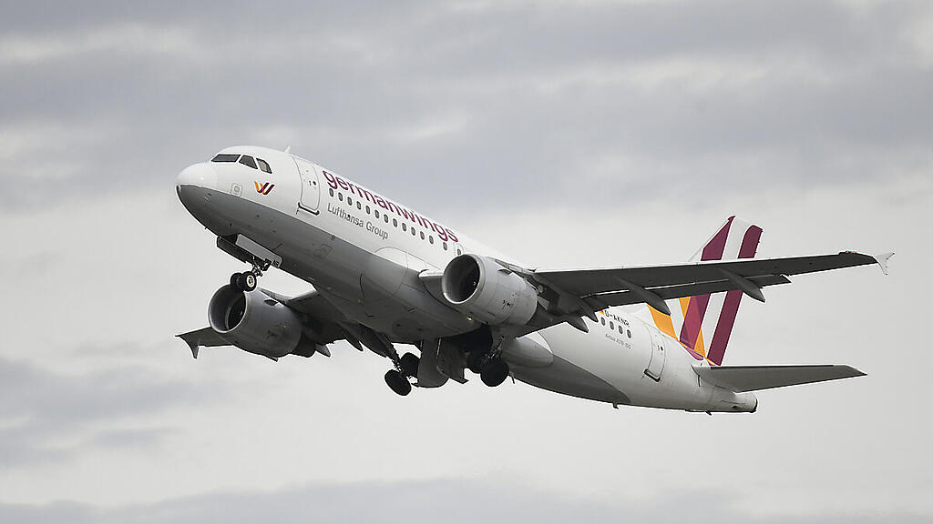 Flugbegleiter von Germanwings kündigen Streik an