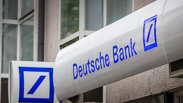 Bank fror Geld wegen diverser Skandale ein