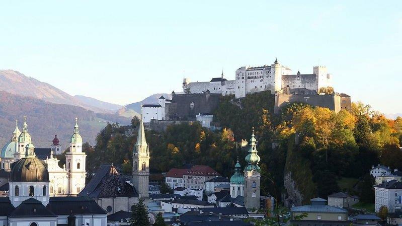 Herbstlicher Mönchsberg
