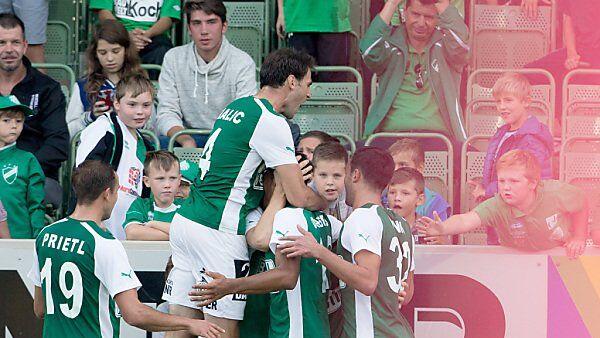 Jubel, Trubel, Heiterkeit im Pappelstadion